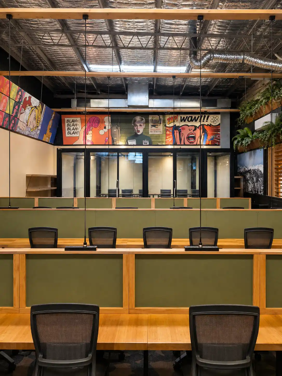 Spacious workstation area inside the DeskPlex Executive Headquarters in Hawthorn, providing a fully furnished private corporate office environment for larger teams close to Richmond, Abbotsford and Melbourne CBD.